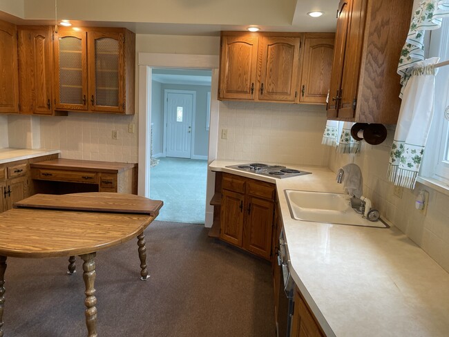 Photo - 2206 Pacific St