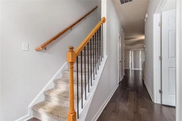 Photo - 585 McWilliams Rd SE