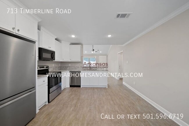 Photo - 713 Timberline Rd