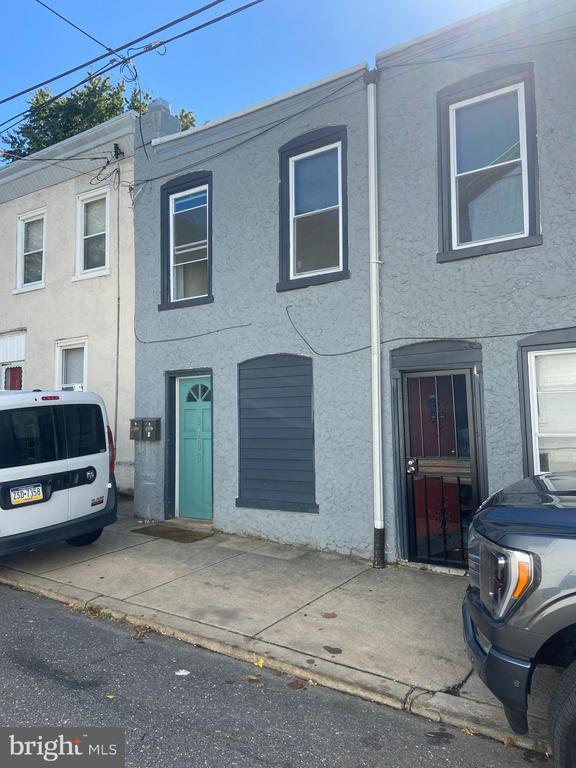 Building Photo - 3700 Midvale Ave Unit 2 Rental