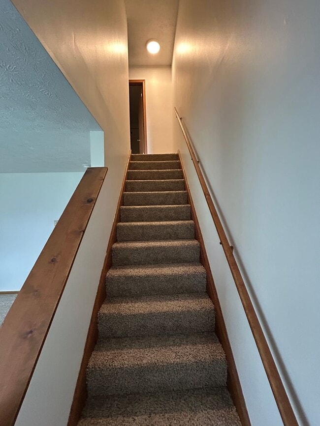 Photo - Spacious 2-Bedroom Living in a Quiet Community! Unit 1210-A Bunker Hill