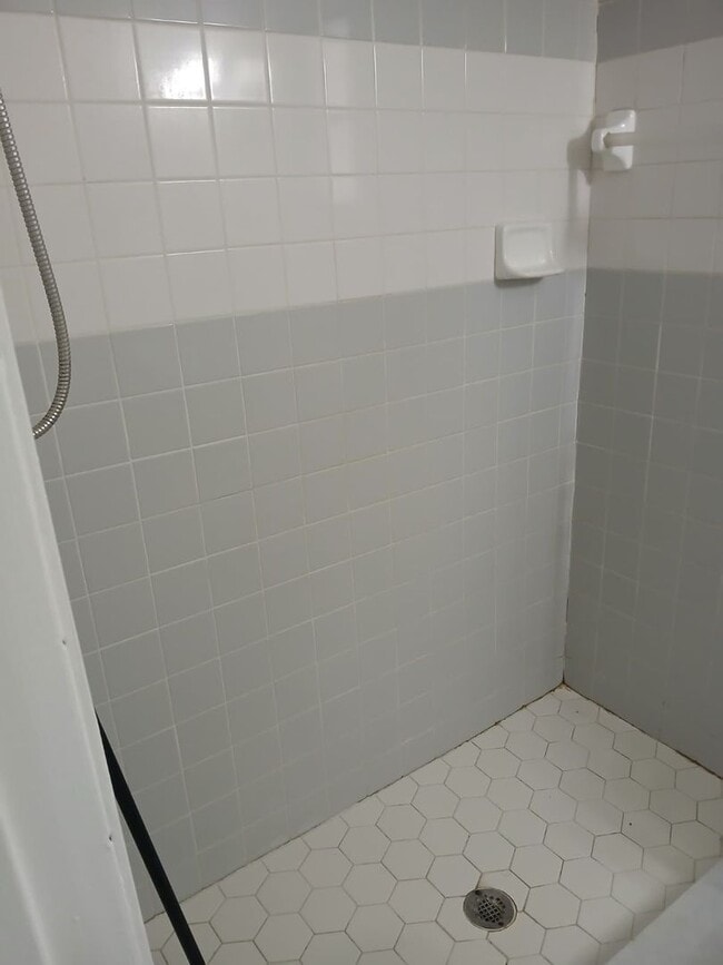 Photo - Move-In Ready 2BR/2BA Home with Modern Updates & Prime Zephyrhills Location!