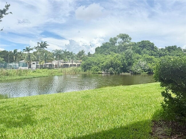 4171 San Marino Blvd Unit 102