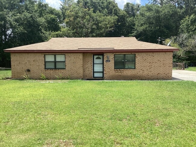 Photo - 1107 Ricade Dr House