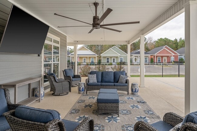 Building Photo - The Cottages Dothan