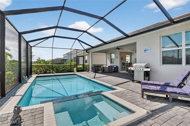 Photo - 2130 Hamlin St