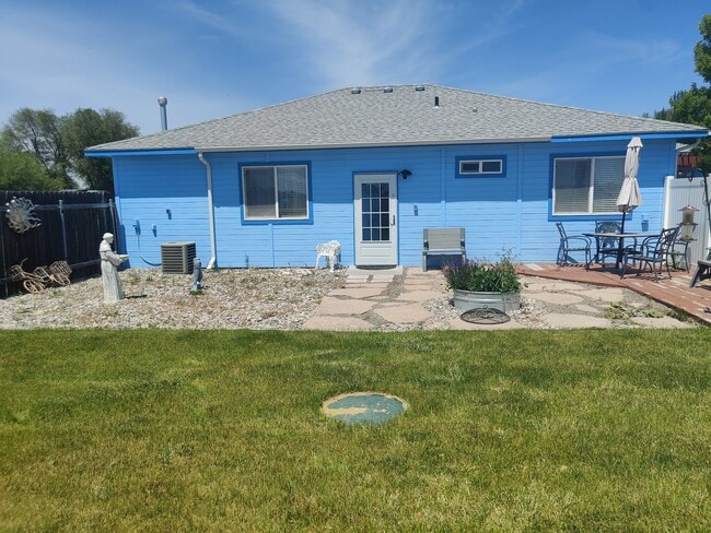 Photo - 1034 SE Hamilton Rd