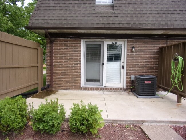 Photo - 2275 Kipling Ave NW