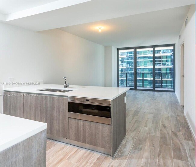 Photo - 801 S Miami Ave Unidad 2507