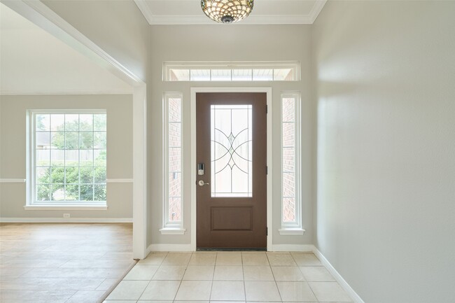 Photo - 15854 Knolls Lodge Dr