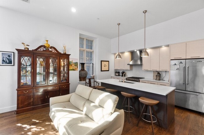 Photo - 304 Pavonia Ave Unit 102A