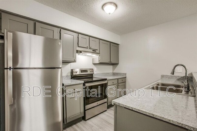 Photo - 1939 Cranford Dr Unit 102