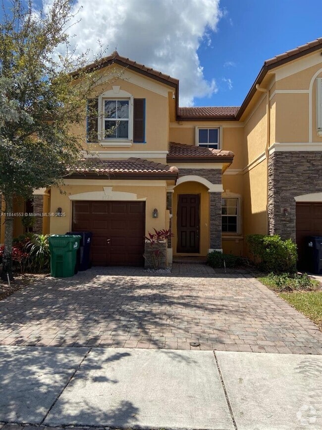 Building Photo - 8728 NW 113th Ct Rental
