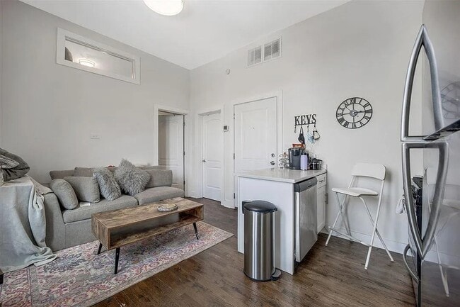 Photo - 2362 N Clybourn Ave Unit 3F