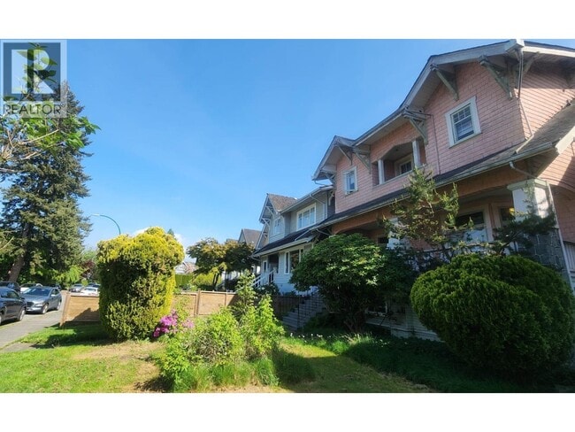 Photo - 3142 W 2nd Ave