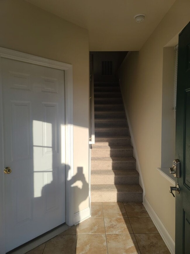 Photo - 3 Bedroom 2 1/2 bath ** End Unit** Townhome for Rent in Waynesboro