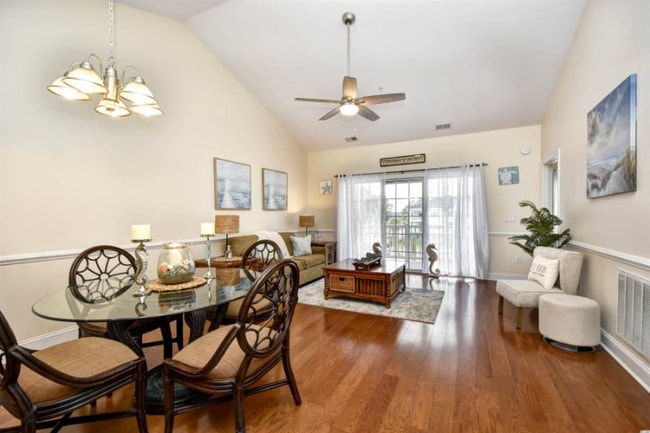 Photo - 4807 Bovardia Pl Unidad 302