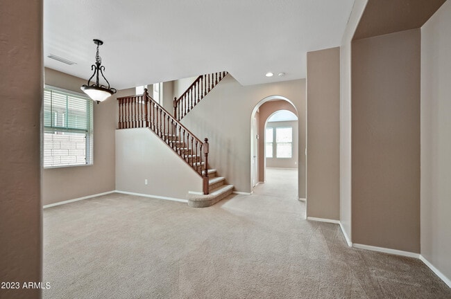 Photo - 1165 E Gail Dr