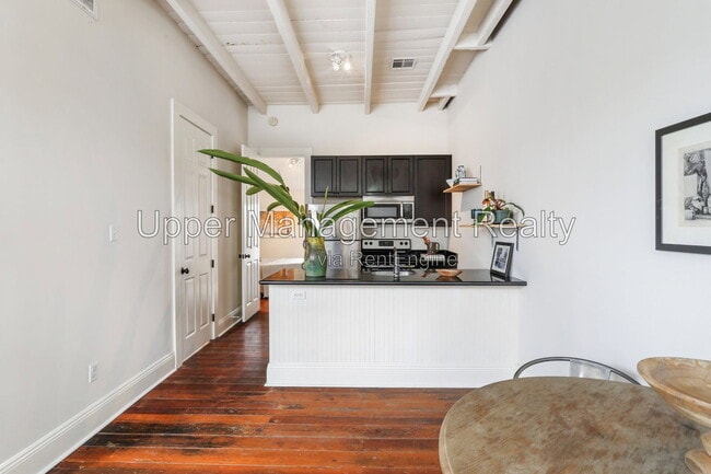 Photo - 3616 Dauphine St Unidad 3612 3614