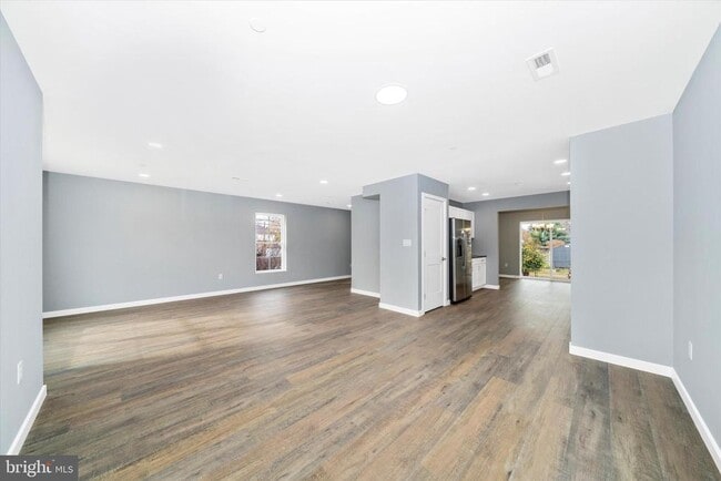 Photo - 17410 Gay St