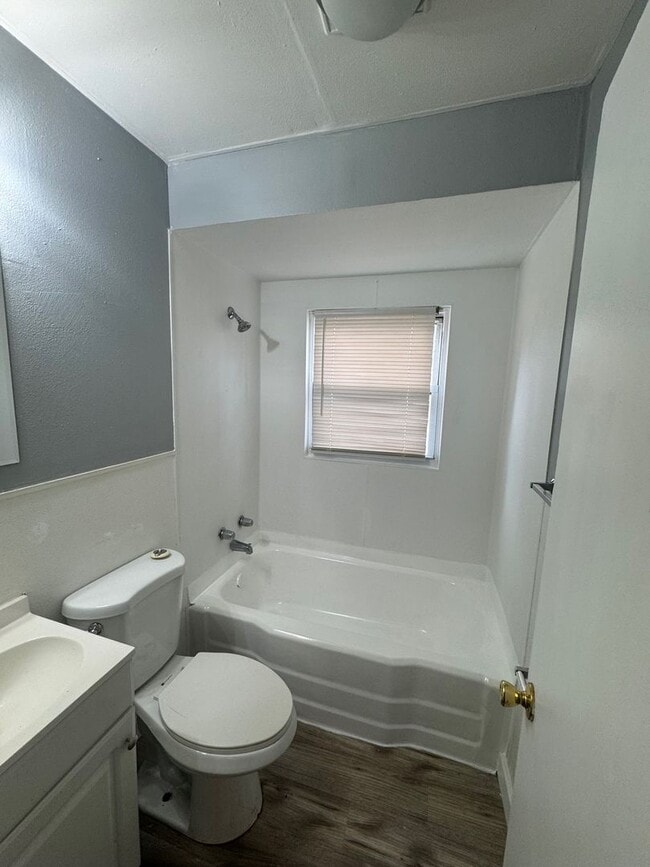 Photo - 6156 Jackson Ave Unit 1