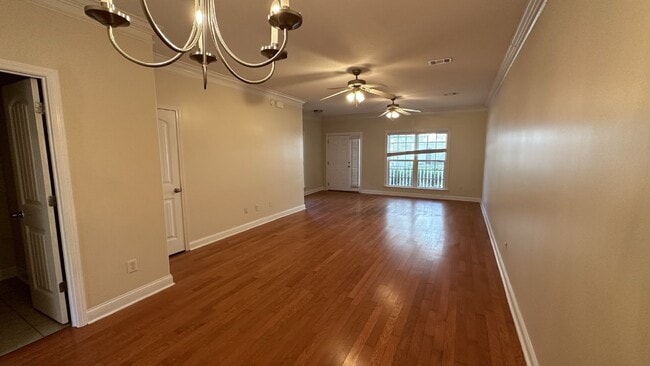 Town House For Rent