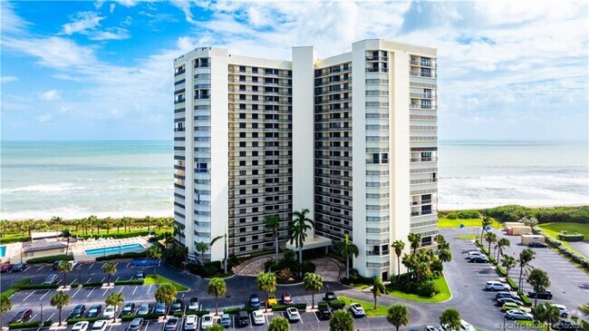 Building Photo - 9550 S Ocean Dr Unit 207 Rental