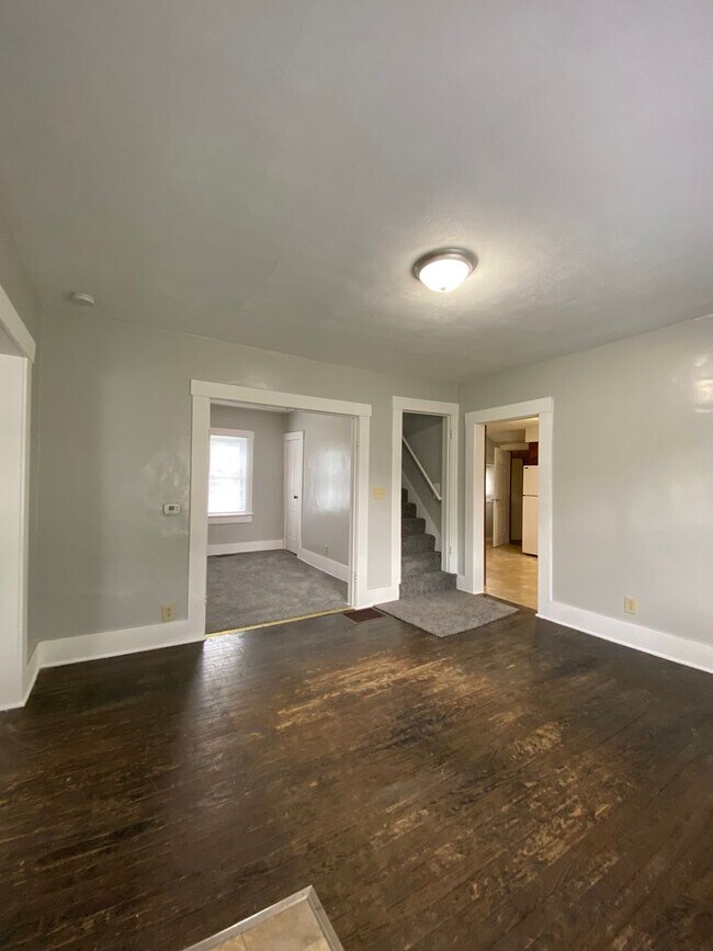 Photo - 615 W Wilkinson St