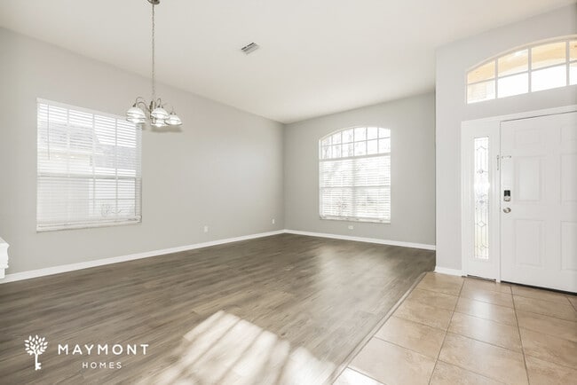 Photo - 1128 Vinetree Dr