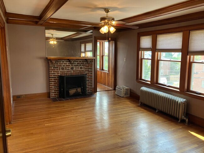 Building Photo - 93 Hillside Rd Unit 2
