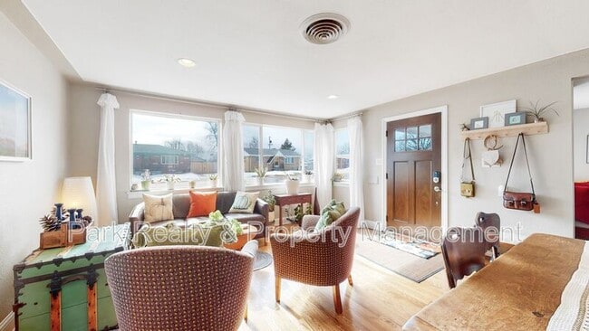 Photo - 6025 W 61st Ave