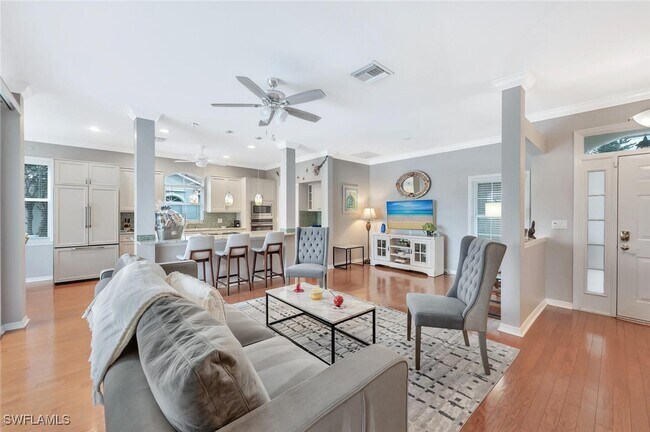 Building Photo - 7090 Lone Oak Blvd