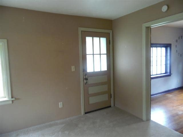 Photo - 2703 Merchant St