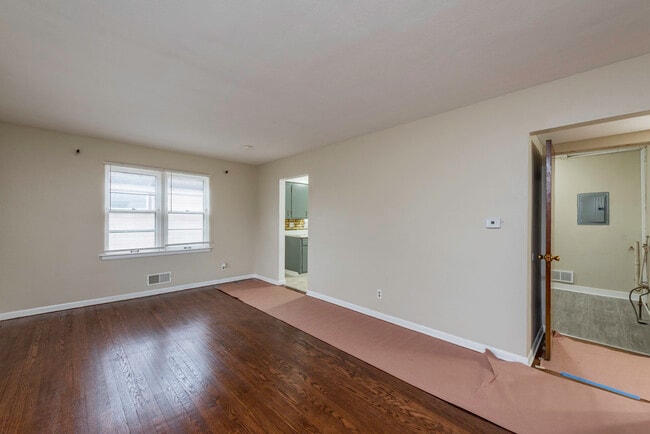 Photo - 922 Landon Ave