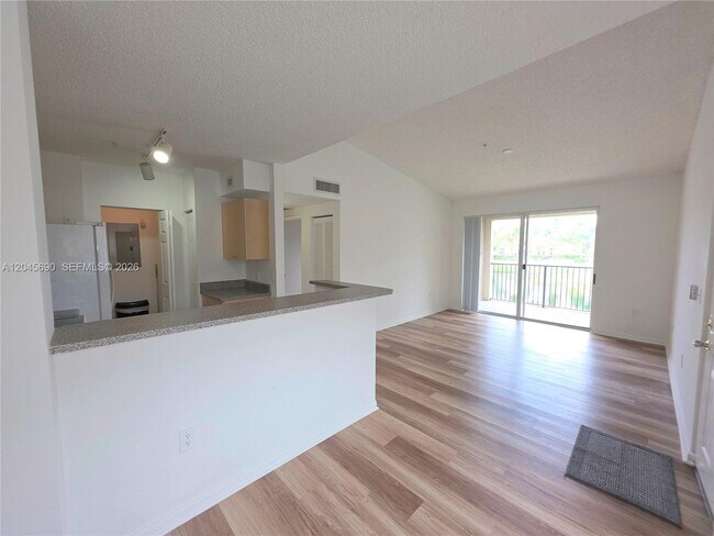 Photo - 8070 N Nob Hill Rd Unit 208