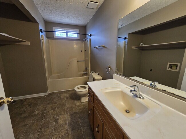 Photo - 201 Golden Pond Ave