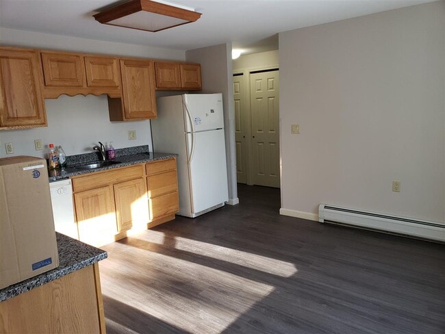 Photo - 312A Meetinghouse Way