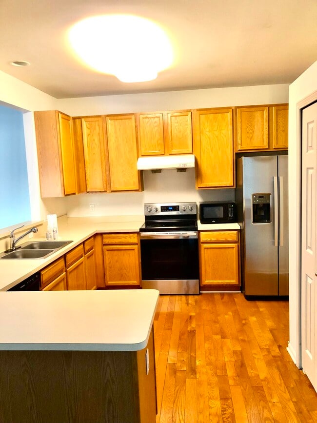 Photo - 6145 Gabrielle Ave