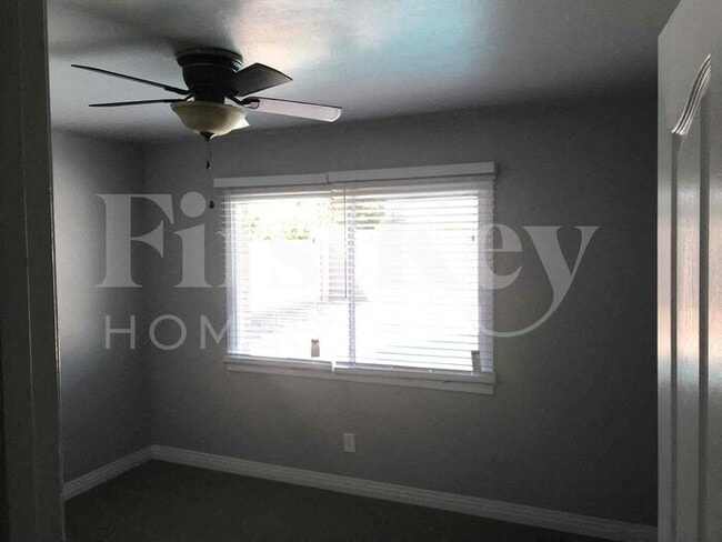 Photo - 4818 W Christy Dr