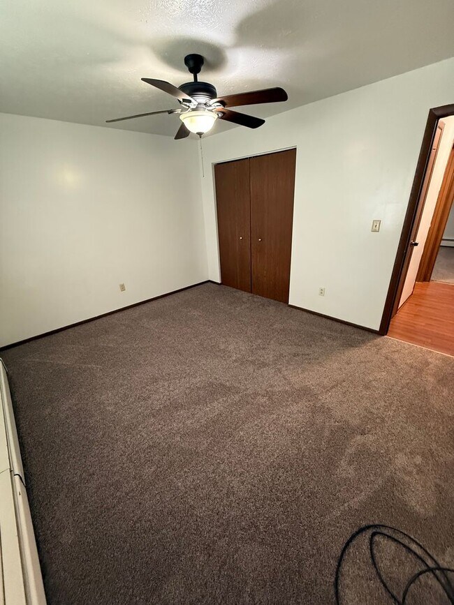 Photo - 8423 Colwyn Ct Unit #3