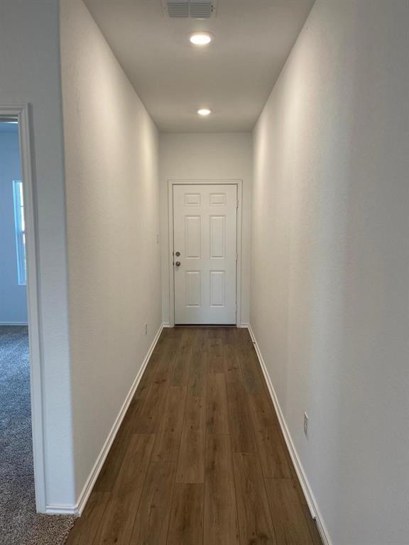 Photo - 502 Thunderstorm Ave