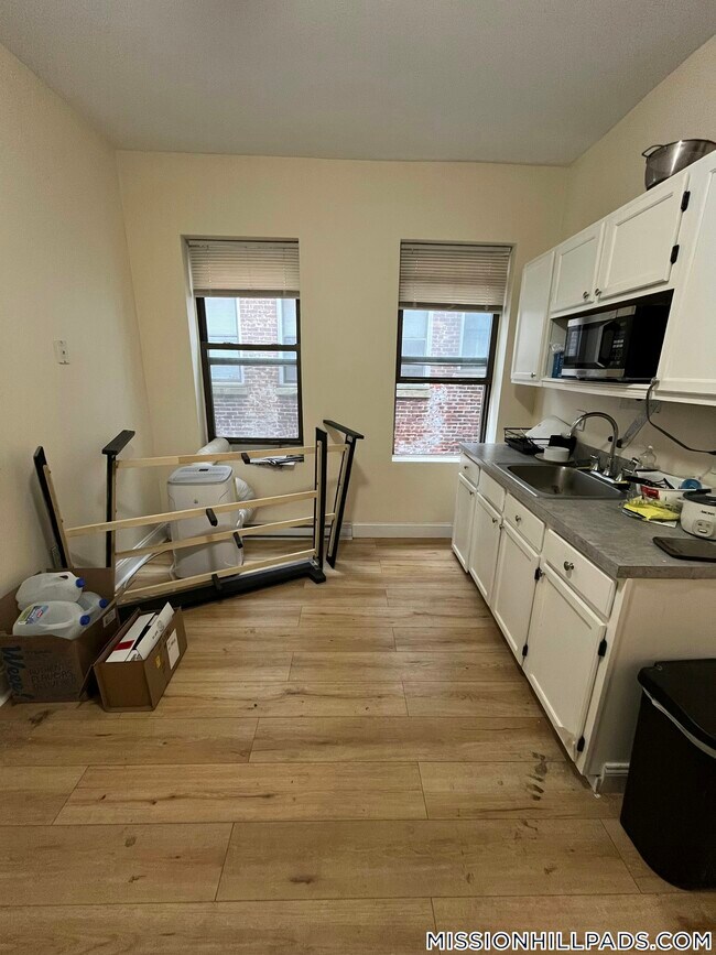 Photo - 891 Huntington Ave Unidad 1