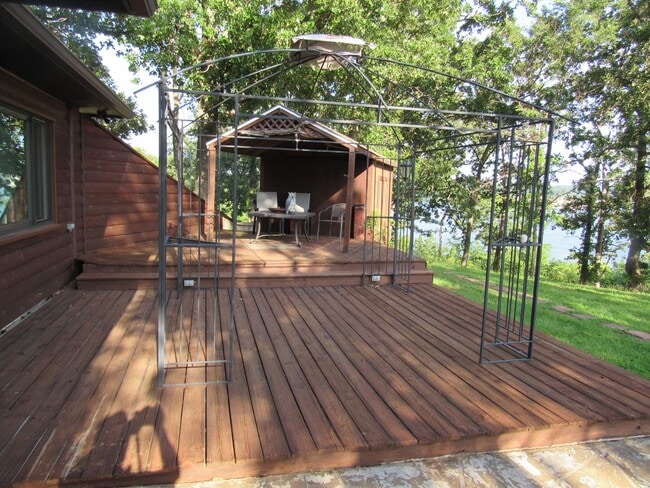 Photo - Fully Furnished One-Level Lakeview Home in Camdenton
