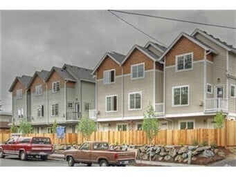 Building Photo - 3BR/1+1BA Townhouse - Seattle