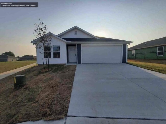 Building Photo - 1101 Downy Dr