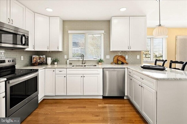 Photo - 354 The Plantations Blvd