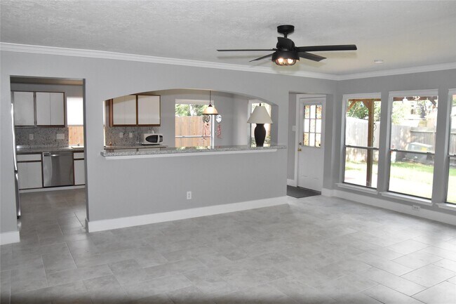 Photo - 1623 Stonehaven Village Cir