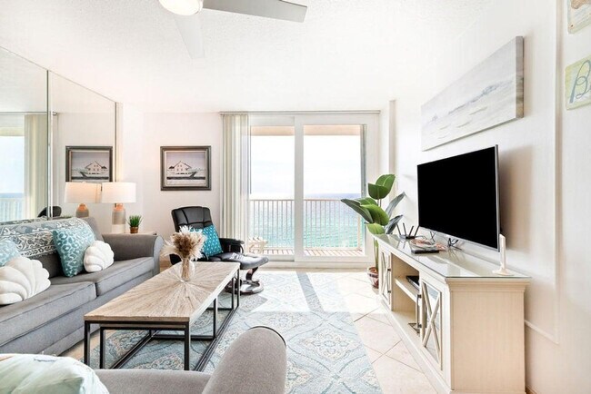 Photo - 3768 E County Hwy 30A Unidad ID1447113P