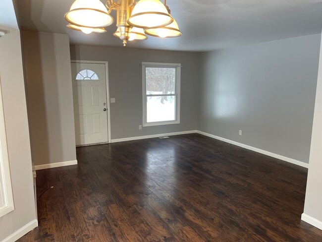 Photo - 4467 W Milham Ave Unidad 1