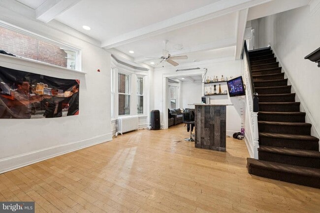 Building Photo - 329 N 34th St